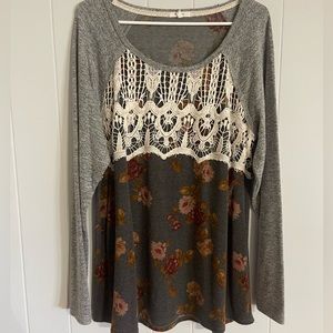 Long Sleeve Tee with lace
